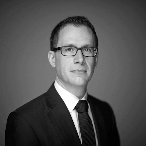 Simon Abram Profile Photo: Consultant Knee Surgeon Bristol